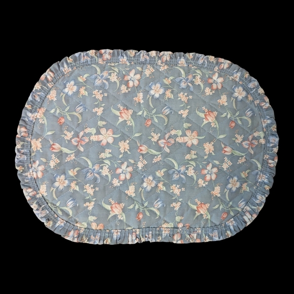 VTG 90s Cottagecore Set Of 6 Blue Floral Quilted W Ruffled Edge Oval Placements - Picture 3 of 6
